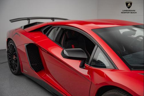 2016 Lamborghini Aventador LP750-4 Superveloce