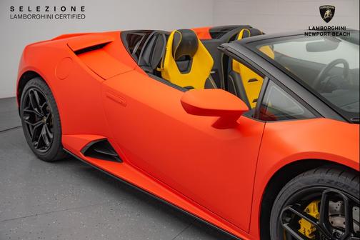 2022 Lamborghini Huracan EVO Spyder RWD