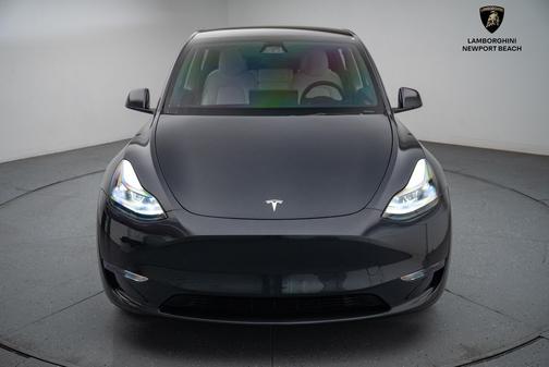 2024 Tesla Model Y Performance Dual Motor All-Wheel Drive