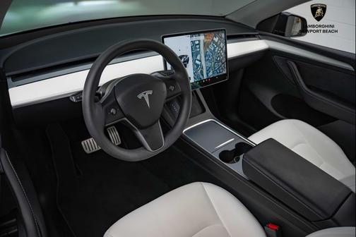 2024 Tesla Model Y Performance Dual Motor All-Wheel Drive