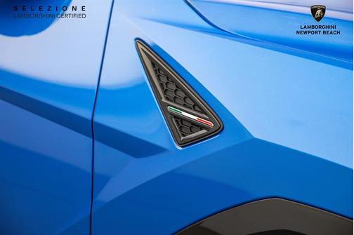 2024 Lamborghini Urus S