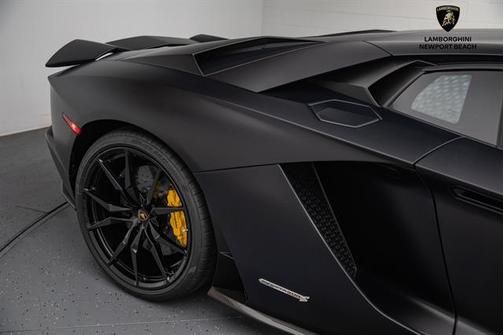 2018 Lamborghini Aventador S LP 740-4 S