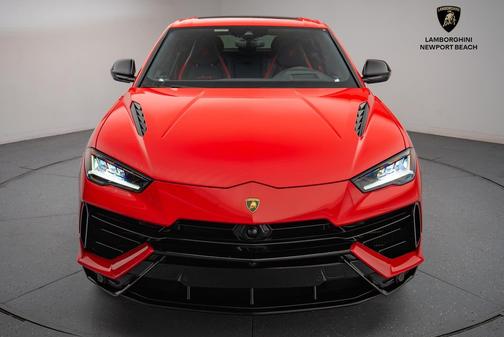 2024 Lamborghini Urus S