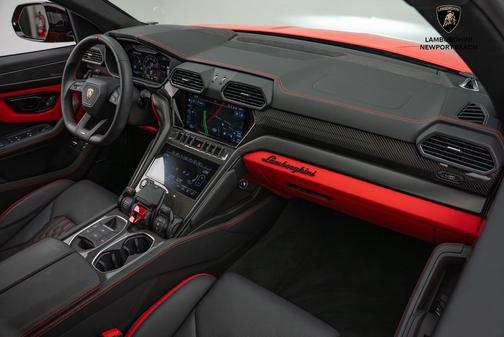 2024 Lamborghini Urus S