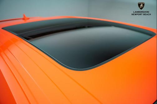 2025 Lamborghini Urus SE