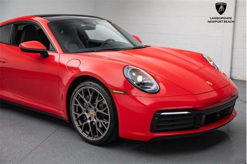 2020 Porsche 911 Carrera