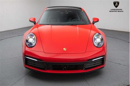 2020 Porsche 911 Carrera