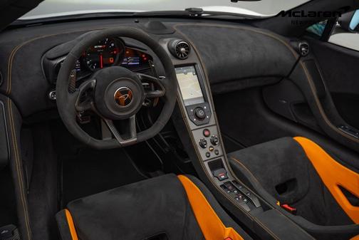 2016 McLaren 675LT Base