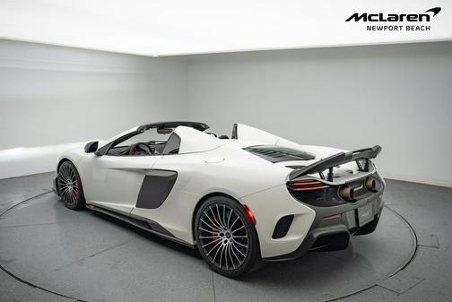 2016 McLaren 675LT Base