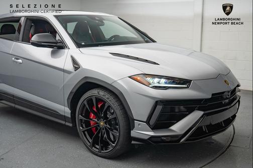 2024 Lamborghini Urus S