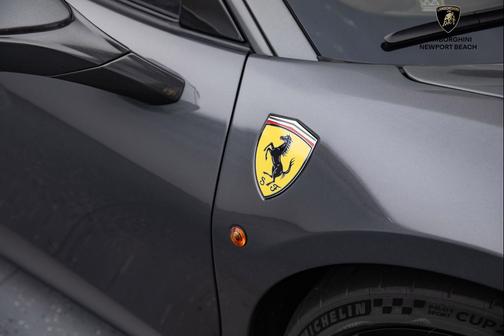 2020 Ferrari 488 Pista Base