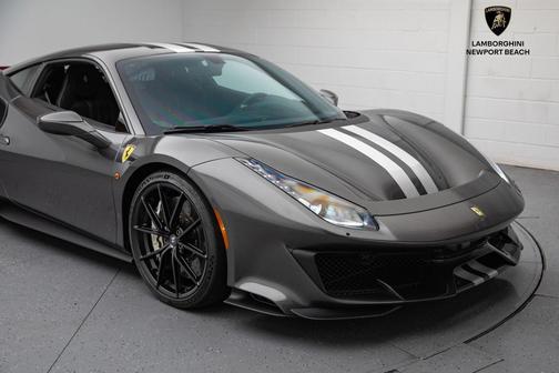 2020 Ferrari 488 Pista Base