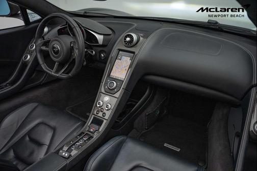 2015 McLaren 650S Base