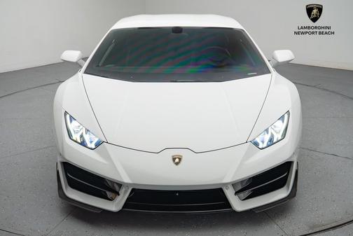 2017 Lamborghini Huracan LP580-2