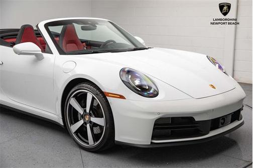 2025 Porsche 911 Carrera
