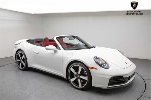 2025 Porsche 911 Carrera