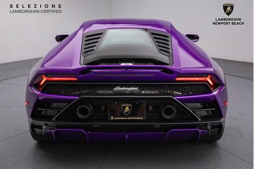 2022 Lamborghini Huracan EVO Coupe RWD