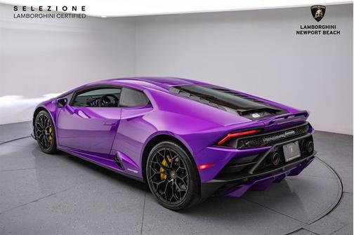 2022 Lamborghini Huracan EVO Coupe RWD
