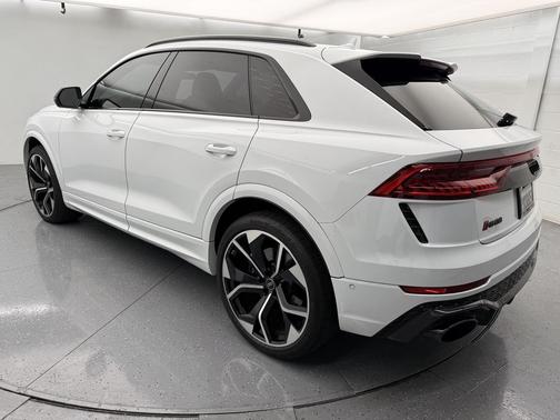 2024 Audi RS Q8 4.0T