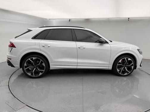 2024 Audi RS Q8 4.0T