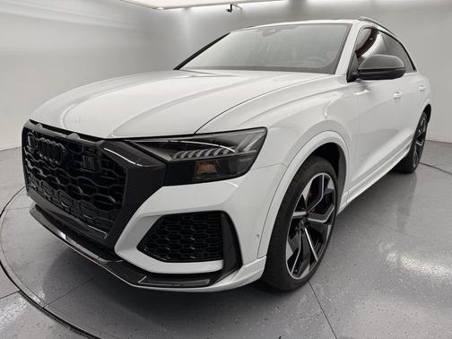 2024 Audi RS Q8 4.0T