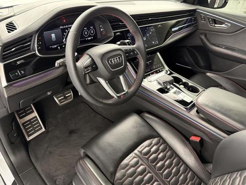 2024 Audi RS Q8 4.0T