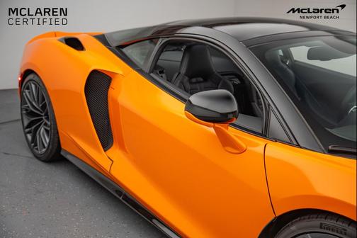 2025 McLaren GTS Base