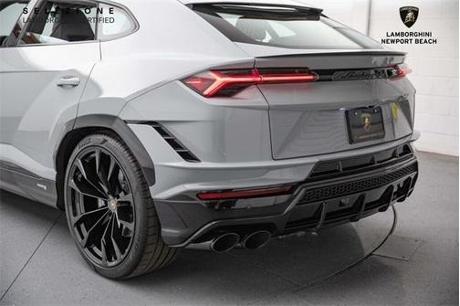 2024 Lamborghini Urus S
