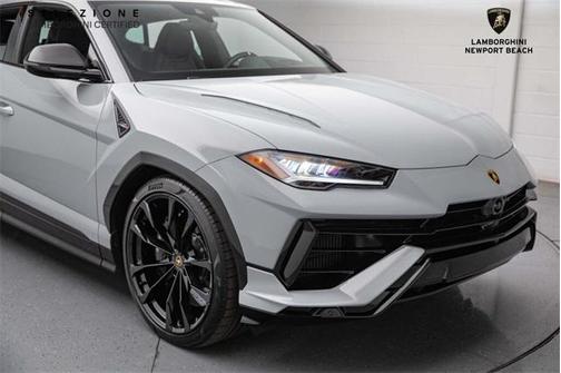 2024 Lamborghini Urus S