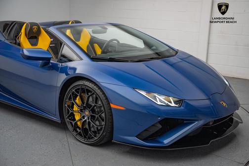 2023 Lamborghini Huracan EVO Spyder RWD