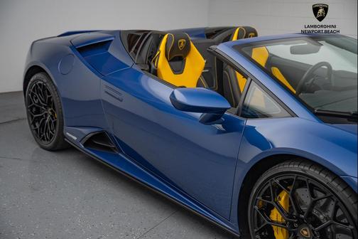2023 Lamborghini Huracan EVO Spyder RWD