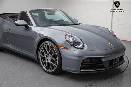 2025 Porsche 911 Carrera
