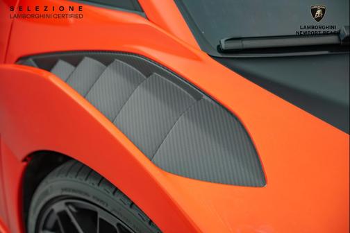 2022 Lamborghini Huracan STO Coupe