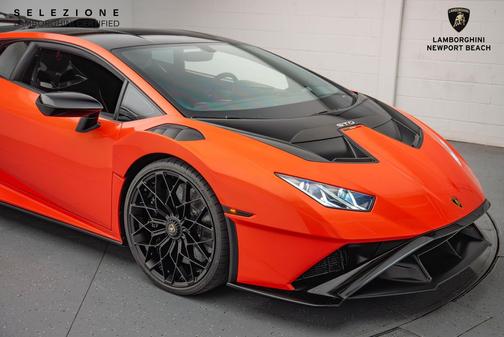 2022 Lamborghini Huracan STO Coupe