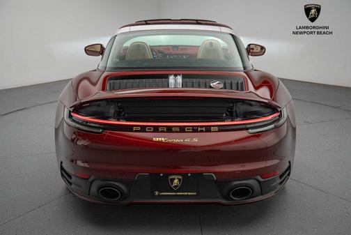 2021 Porsche 911 Targa 4S