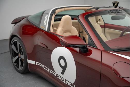 2021 Porsche 911 Targa 4S