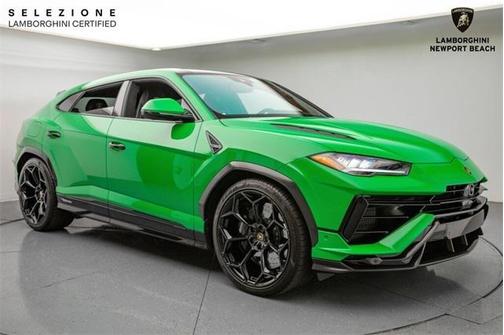 2023 Lamborghini Urus Performante