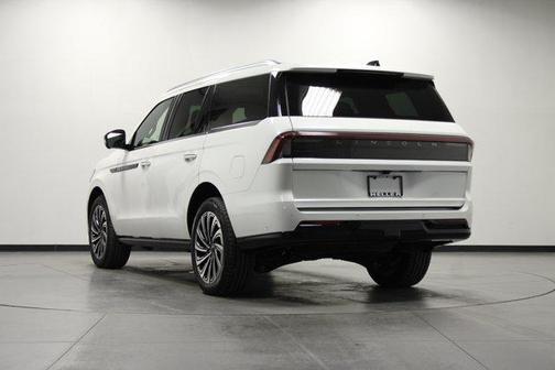 White Metallic 2025 Lincoln Navigator Black Label