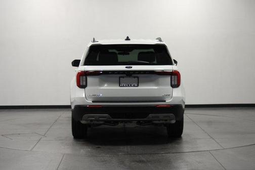 Star White 2026 Ford Explorer Active
