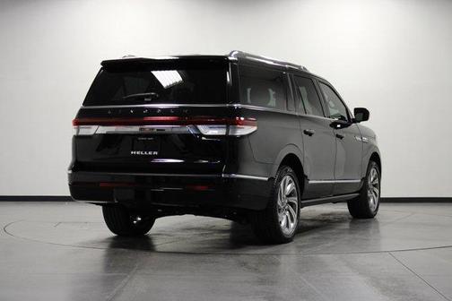 2024 Lincoln Navigator L Black Label