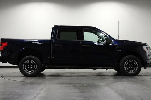2023 Ford F-150 Lightning XLT