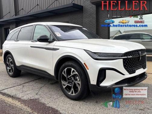 White Platinum Tri-Coat Metallic 2024 Lincoln Nautilus Premiere