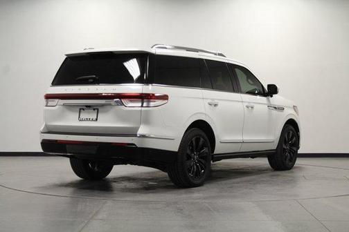 2024 Lincoln Navigator Reserve