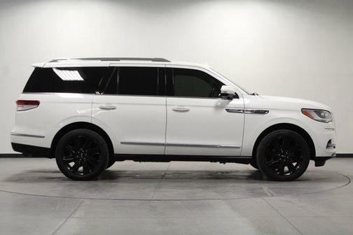 2024 Lincoln Navigator Reserve