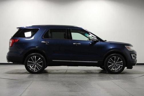 Blue 2016 Ford Explorer Platinum