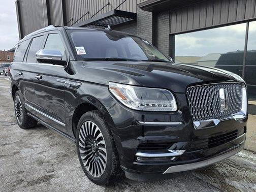 2018 Lincoln Navigator Black Label