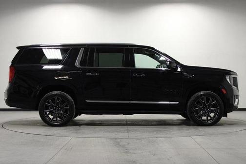 2024 GMC Yukon XL SLT
