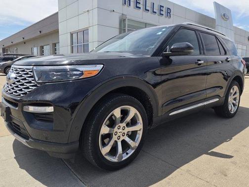 Black Metallic 2020 Ford Explorer Platinum