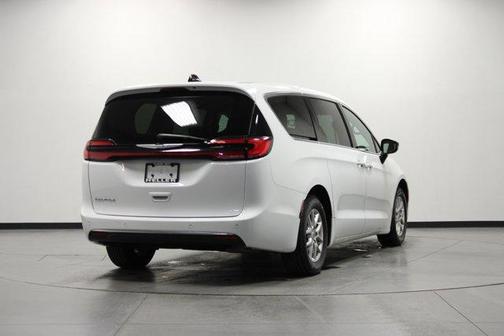 Bright White Clearcoat 2024 Chrysler Pacifica Touring-L