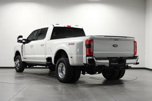 2024 Ford F-350 Lariat Super Duty